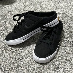 Nike Mule Sneakers